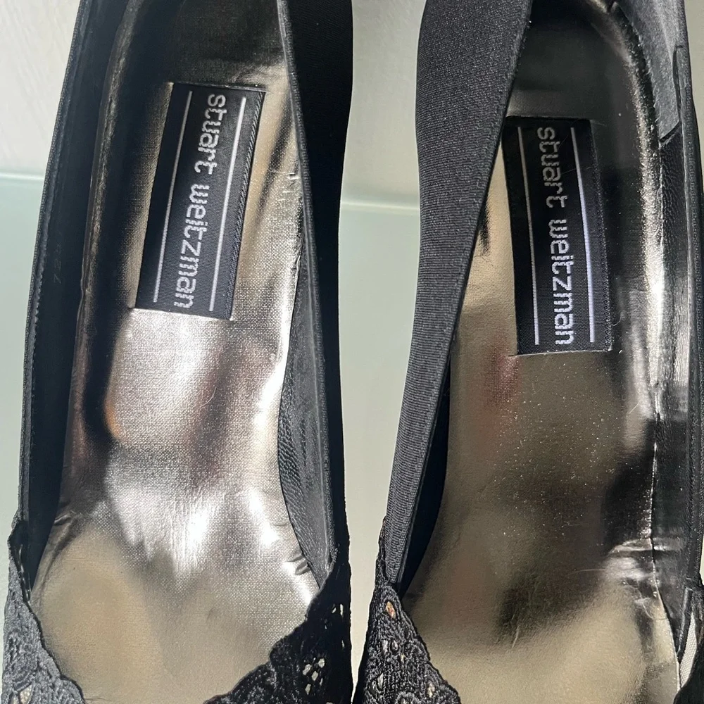 Stuart Weitzman Black Heels with Sophisticated Design
